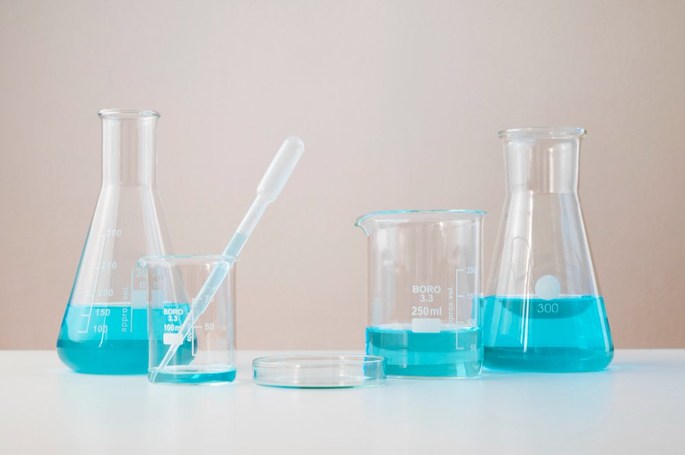Key Properties of Borosilicate Glass for Labs